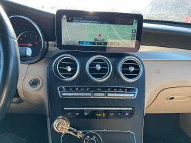 Mercedes-Benz GLC * 300 * CARFAX * DISTRONIC* , снимка 9