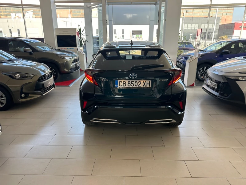 Toyota C-HR 2.0* CLUB.Bitone, снимка 4 - Автомобили и джипове - 48047976