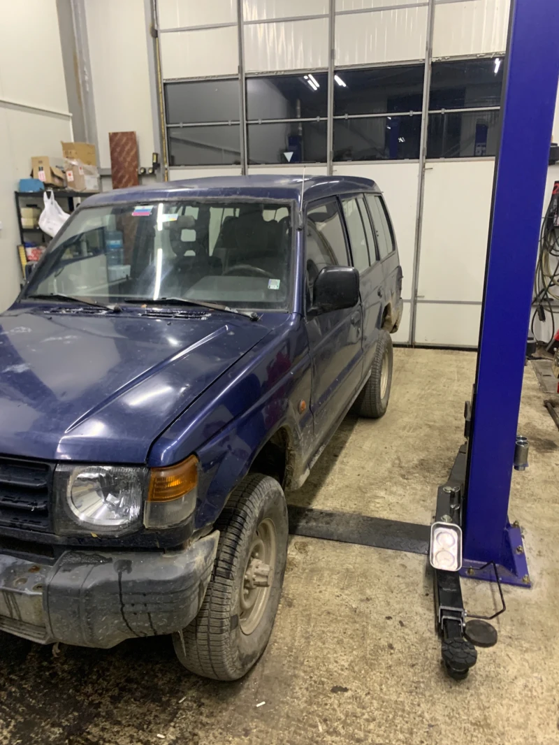 Mitsubishi Pajero Mitsubishi Pajero 2.5, снимка 3 - Автомобили и джипове - 48081553