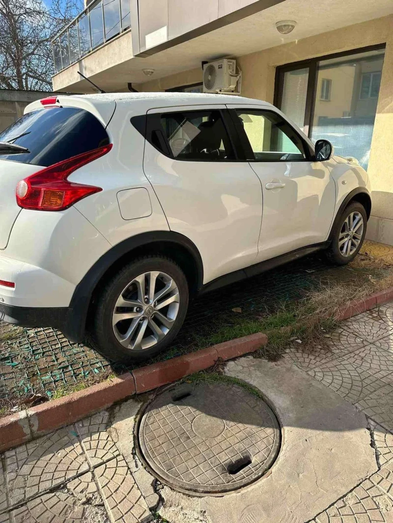 Nissan Juke 1.6, снимка 2 - Автомобили и джипове - 48693737