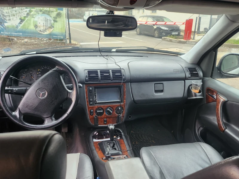 Mercedes-Benz ML 320 320i-218кс. + Газ, снимка 8 - Автомобили и джипове - 52643668