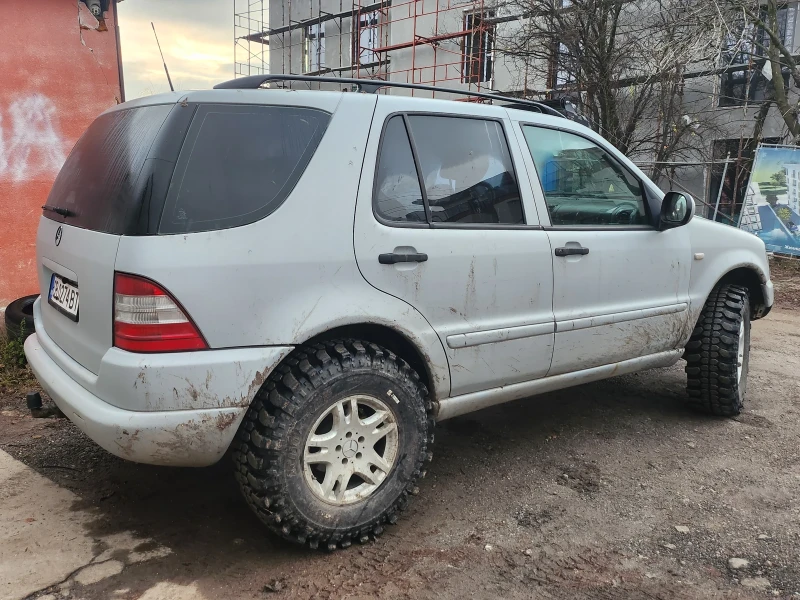 Mercedes-Benz ML 320 320i-218кс. + Газ, снимка 3 - Автомобили и джипове - 52643668