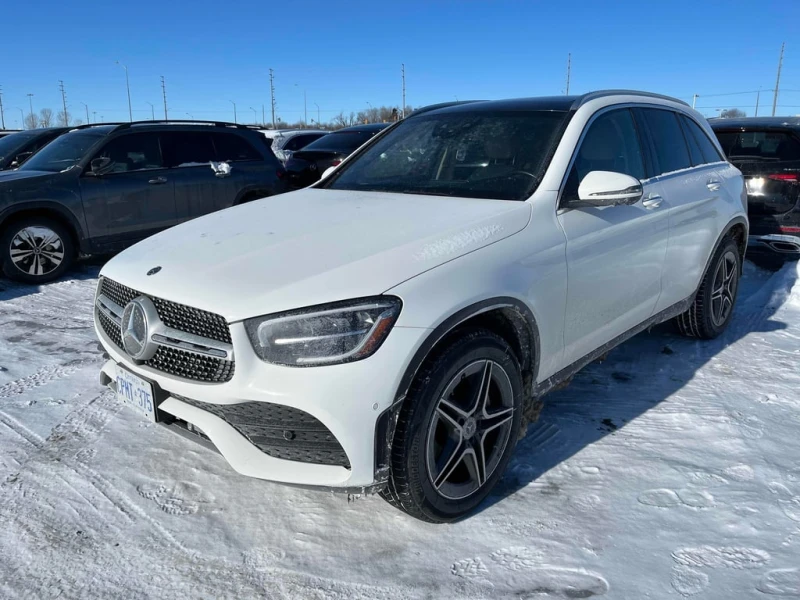 Mercedes-Benz GLC * 300 * CARFAX * DISTRONIC* 