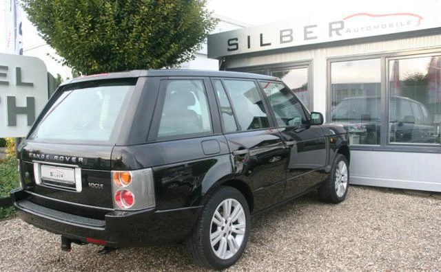 Land Rover Range rover 3.0d NA CHASTI, снимка 2 - Автомобили и джипове - 4292988