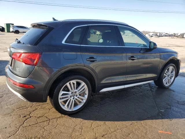 Audi Q5 2.0T* PREMIUM* PLUS* ДИГИТАЛНО* ТАБЛО* ДИСТРОНИК* , снимка 3 - Автомобили и джипове - 49048665