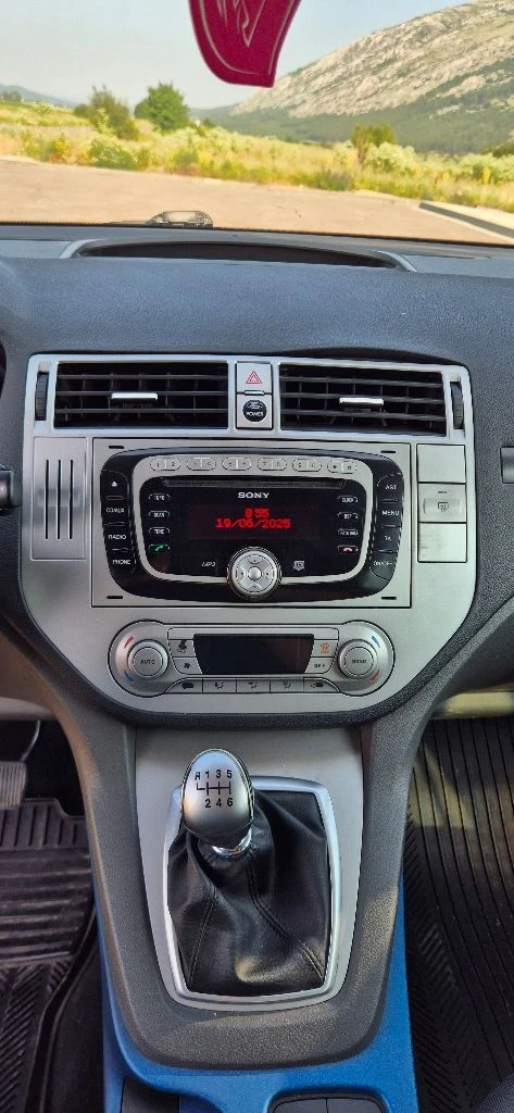 Ford Kuga  - изображение 9
