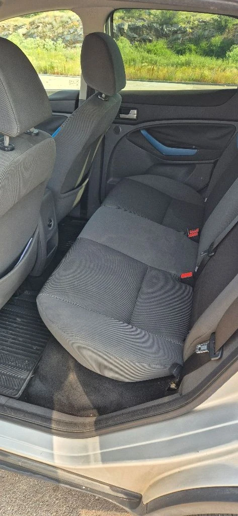 Ford Kuga  - изображение 10