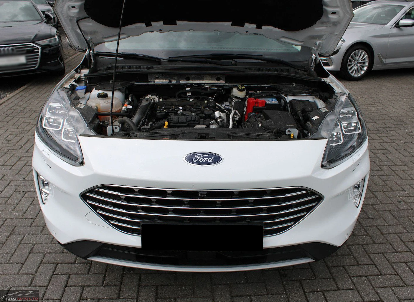 Ford Kuga 2.0/TITANIUM/120HP/NAVI/LED/B&O/LANE-ASSIST/193f - изображение 2