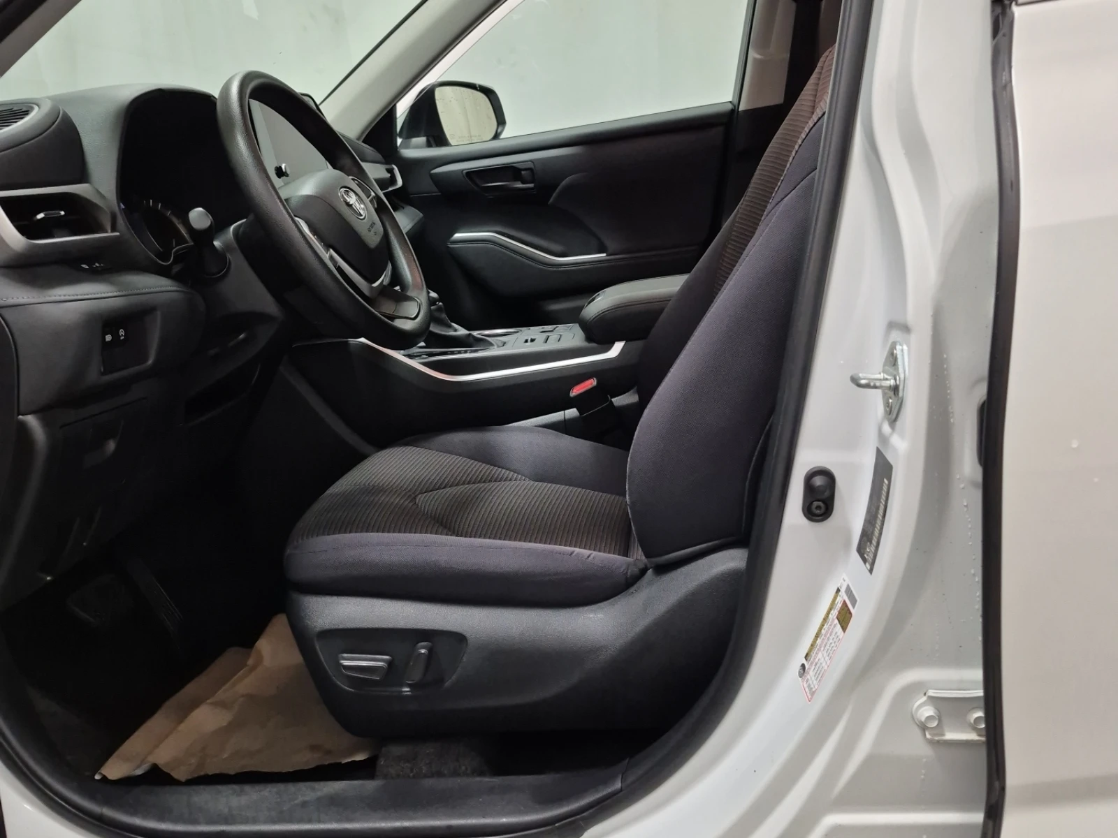 Toyota Highlander LE* CARFAX* БЕЗ ПЪРВОНАЧАЛНА - изображение 8
