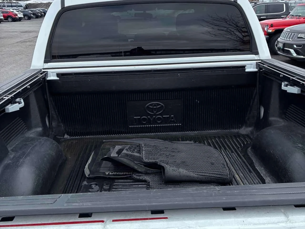 Toyota Tundra * SR5 * KEYLESS* , снимка 15 - Автомобили и джипове - 54067620