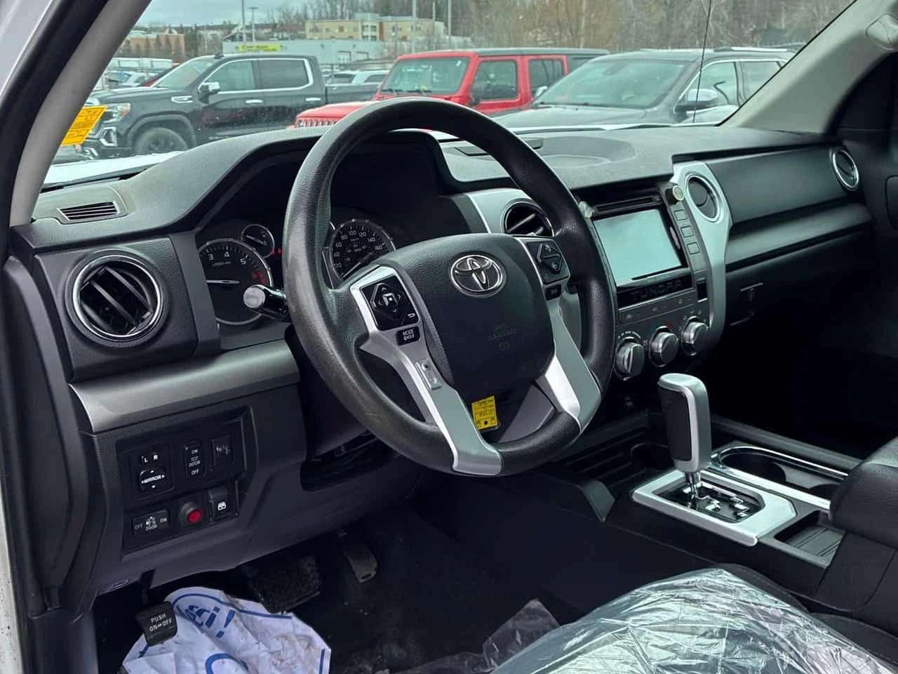 Toyota Tundra * SR5 * KEYLESS* , снимка 5 - Автомобили и джипове - 54067620