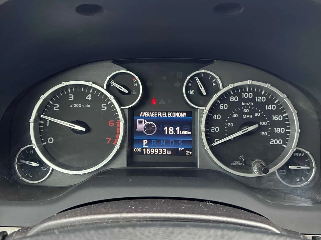 Toyota Tundra * SR5 * KEYLESS* , снимка 8 - Автомобили и джипове - 54067620