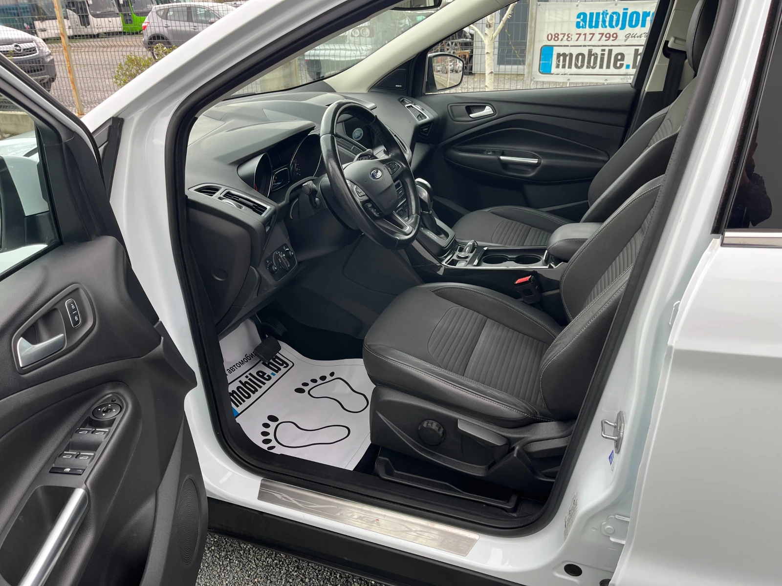 Ford Kuga 2.0TDI-4x4-Aвтоматик, снимка 12 - Автомобили и джипове - 54075669