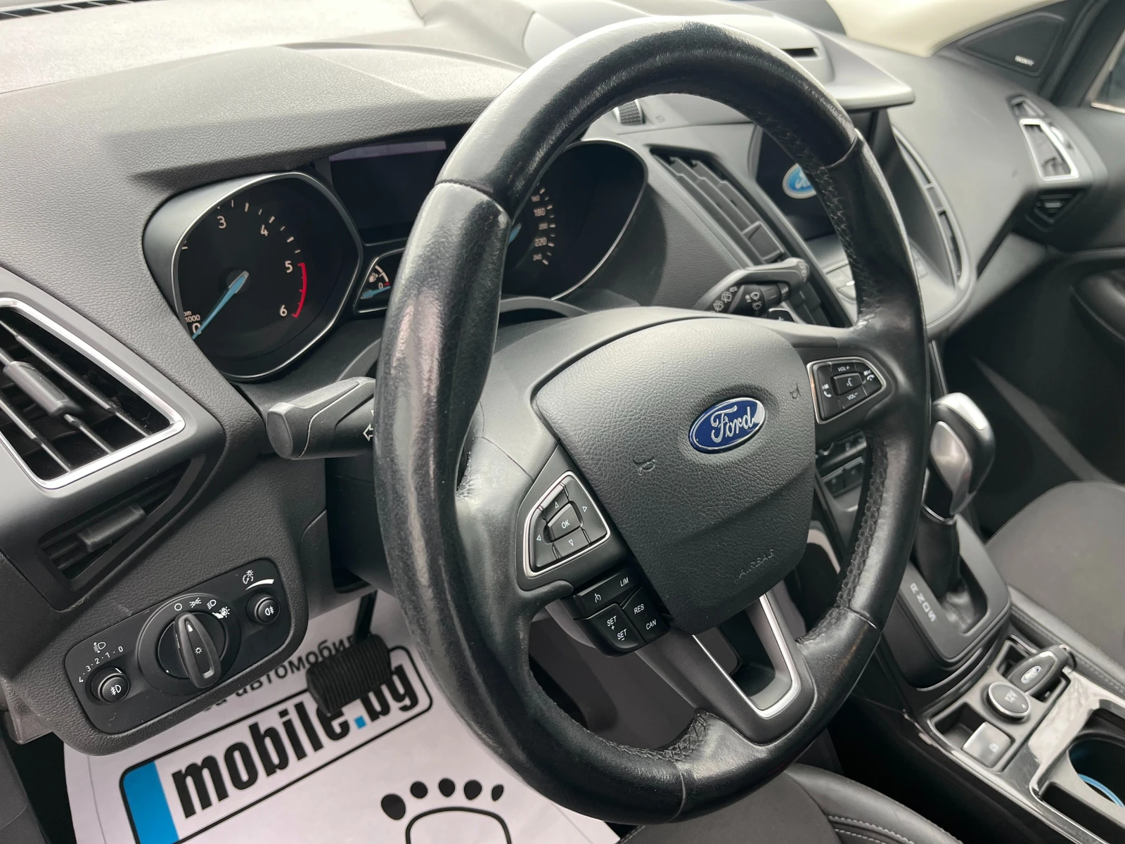 Ford Kuga 2.0TDI-4x4-Aвтоматик, снимка 11 - Автомобили и джипове - 54075669