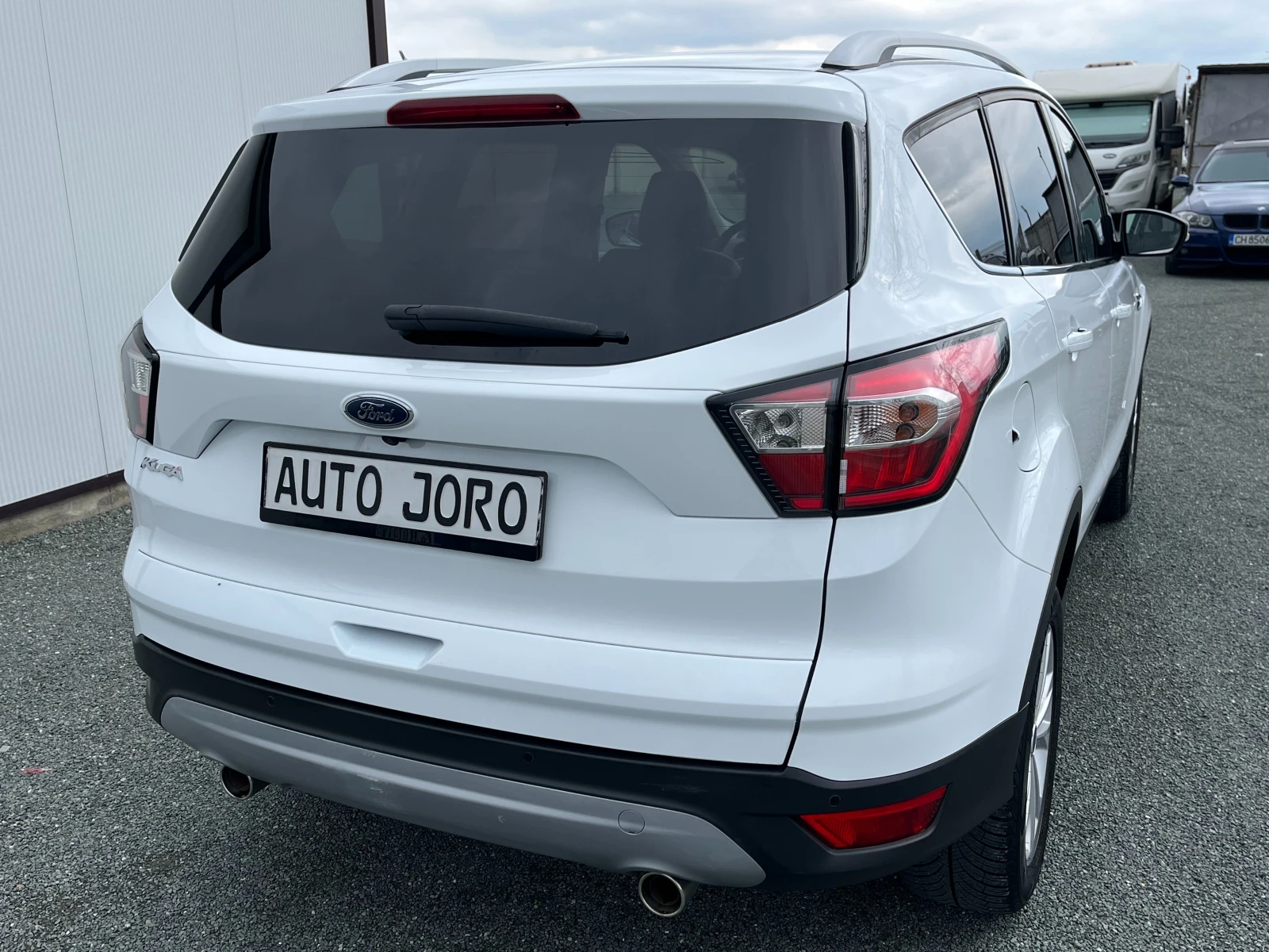 Ford Kuga 2.0TDI-4x4-Aвтоматик, снимка 4 - Автомобили и джипове - 54075669