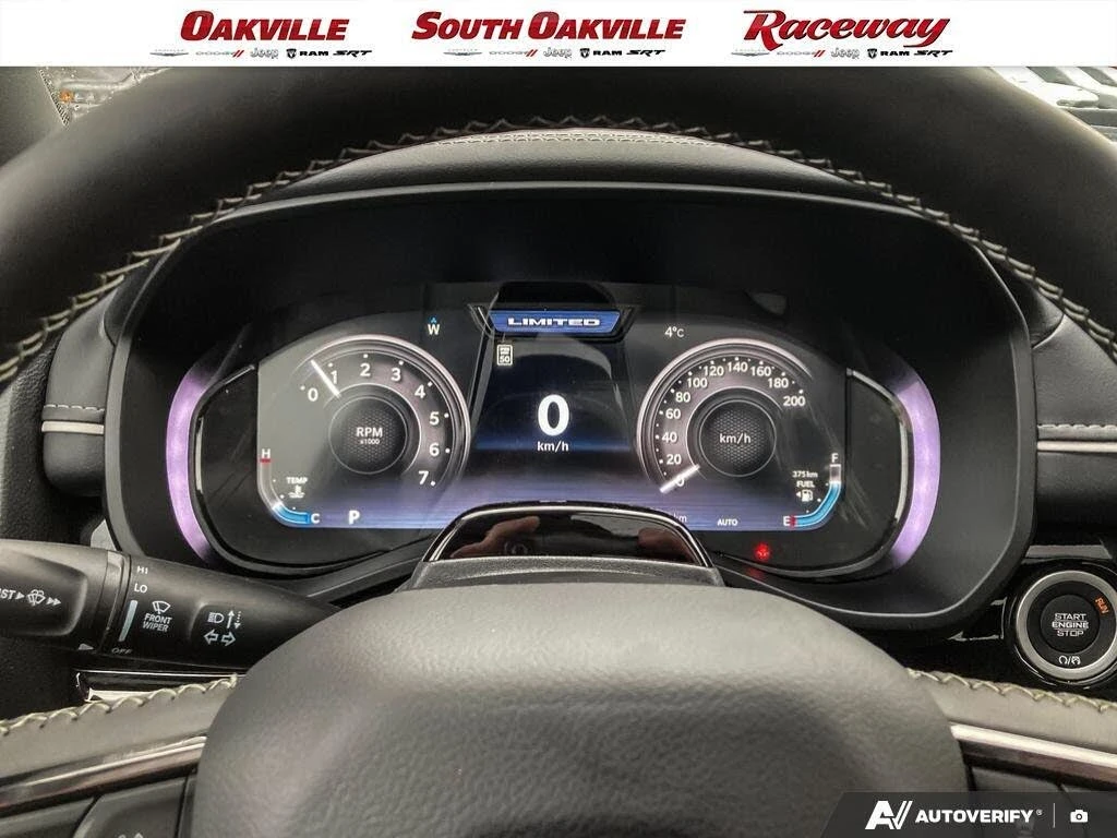 Dodge RAM 1500 Limited Crew Cab 4WD, снимка 13 - Автомобили и джипове - 54611835