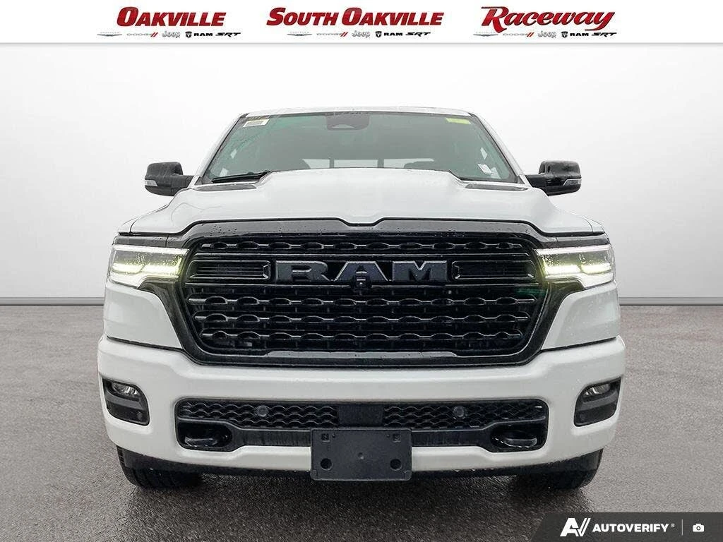 Dodge RAM 1500 Limited Crew Cab 4WD