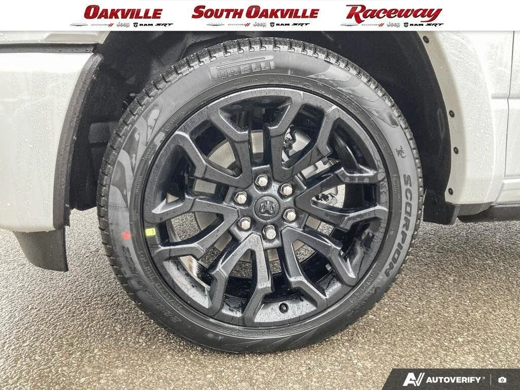 Dodge RAM 1500 Limited Crew Cab 4WD, снимка 9 - Автомобили и джипове - 54611835