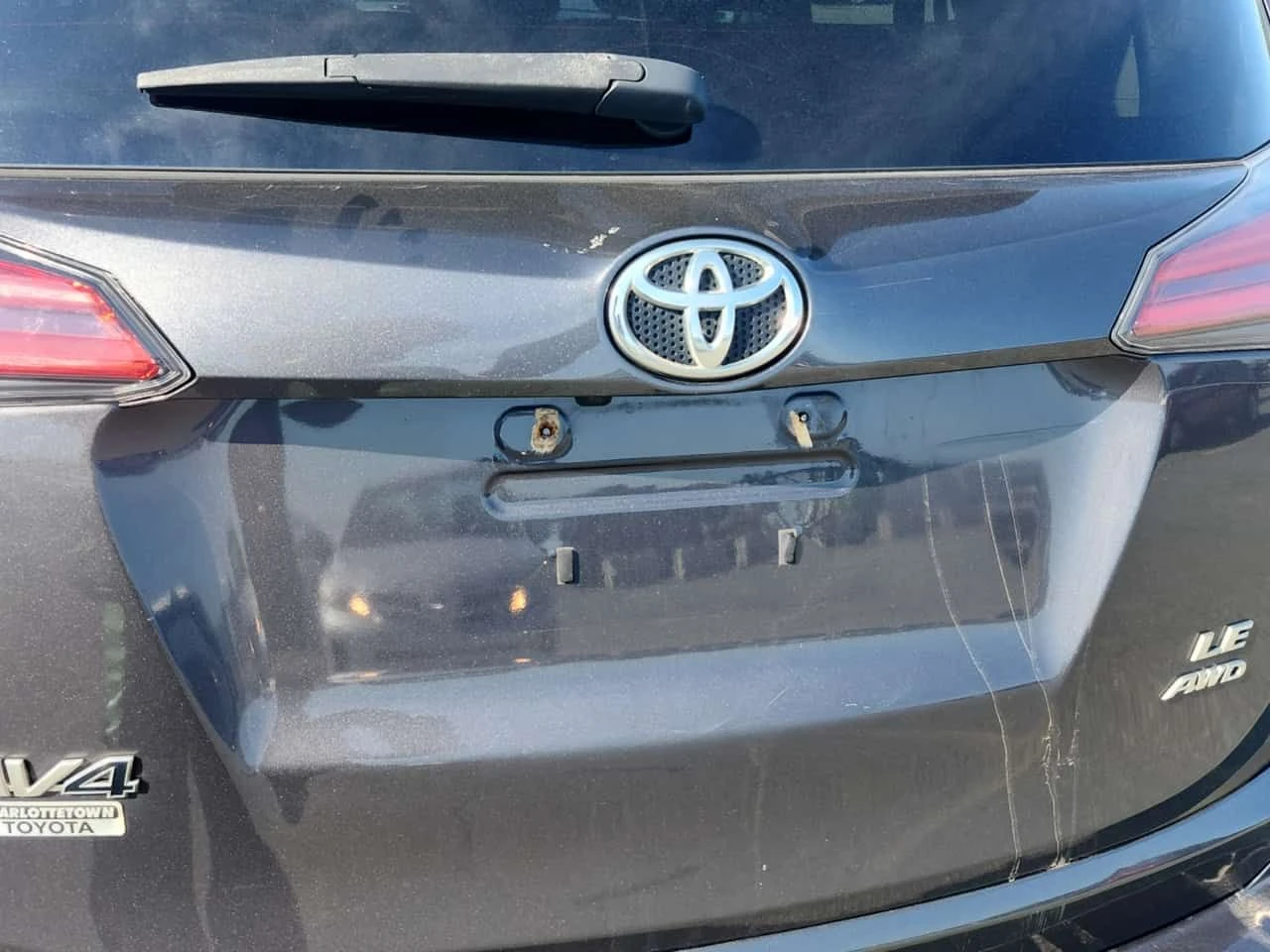 Toyota Rav4 LE/CARFAX/ФИНАНСИРАНЕ, снимка 14 - Автомобили и джипове - 55707396