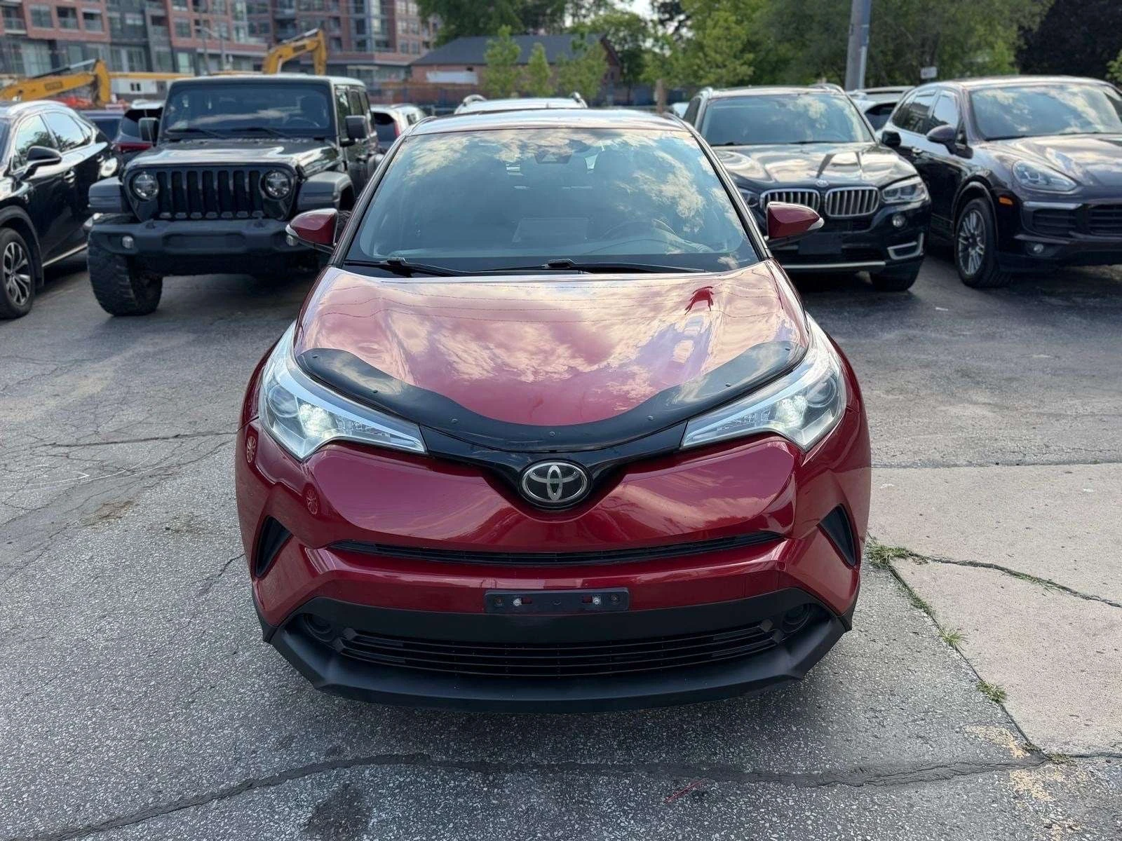 Toyota C-HR * FWD * XLE* * CARFAX * ЦЕНА ДО БГ, снимка 2 - Автомобили и джипове - 55987074