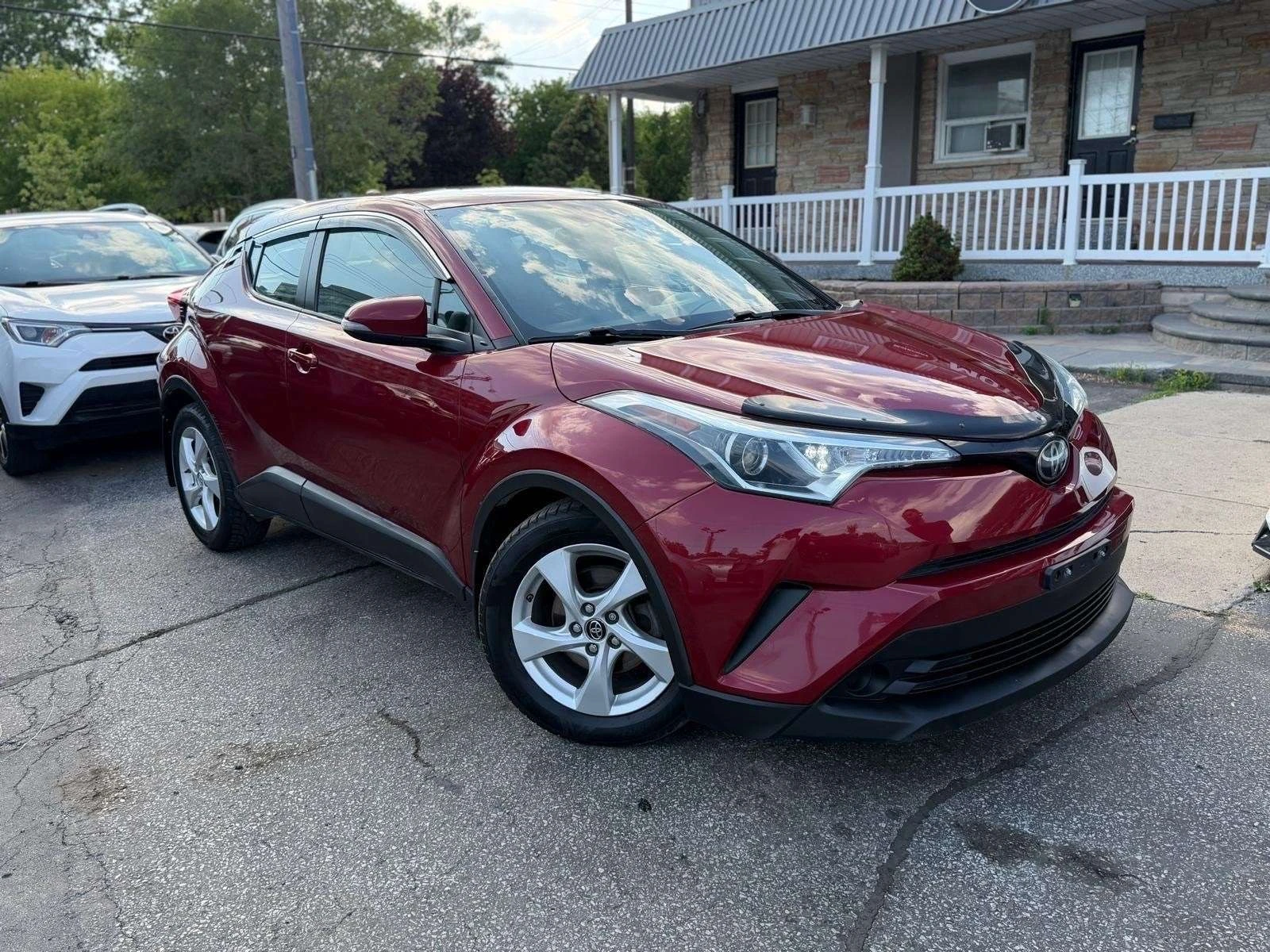 Toyota C-HR * FWD * XLE* * CARFAX * ЦЕНА ДО БГ, снимка 6 - Автомобили и джипове - 55987074