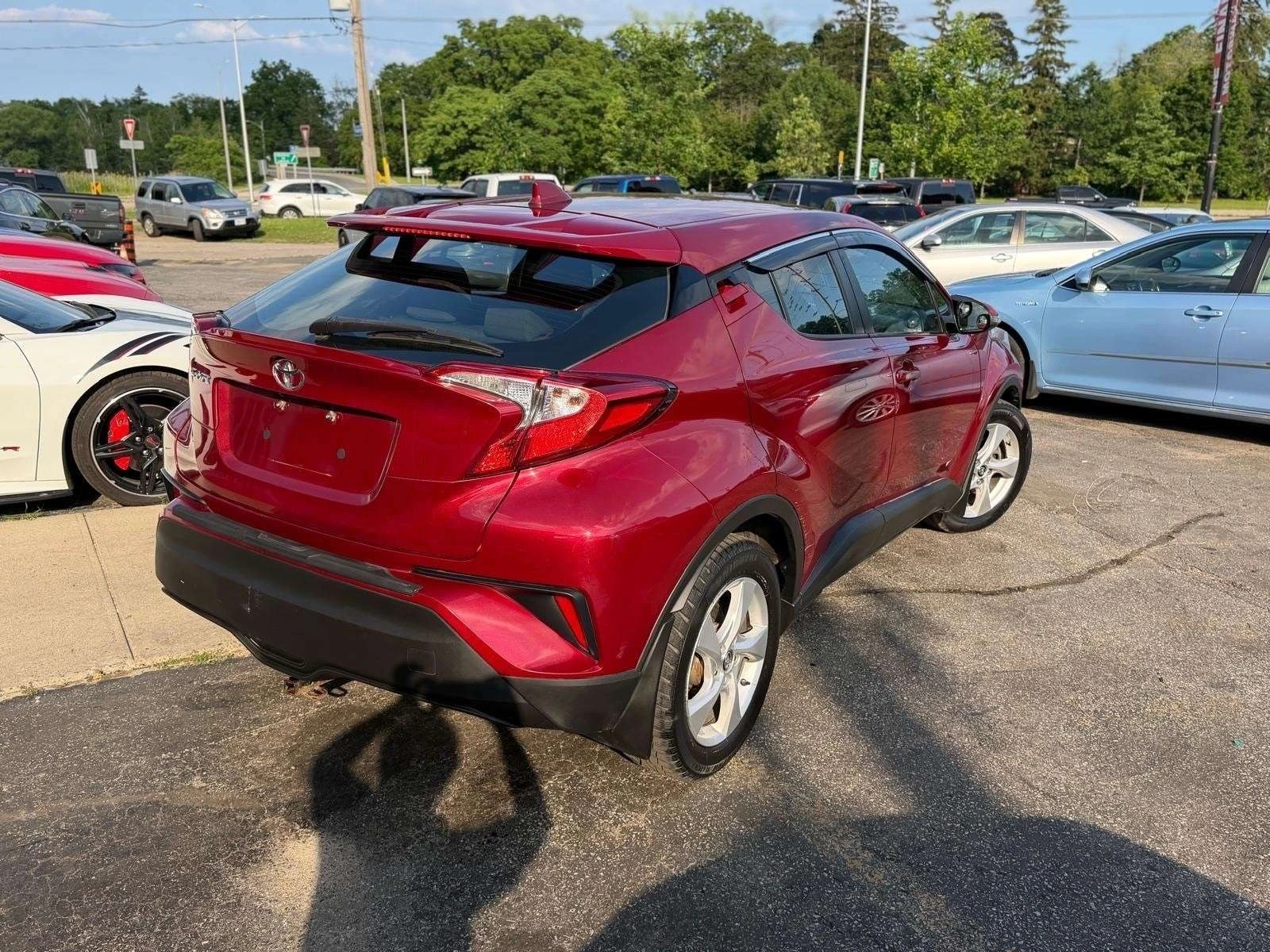 Toyota C-HR * FWD * XLE* * CARFAX * ЦЕНА ДО БГ, снимка 12 - Автомобили и джипове - 55987074