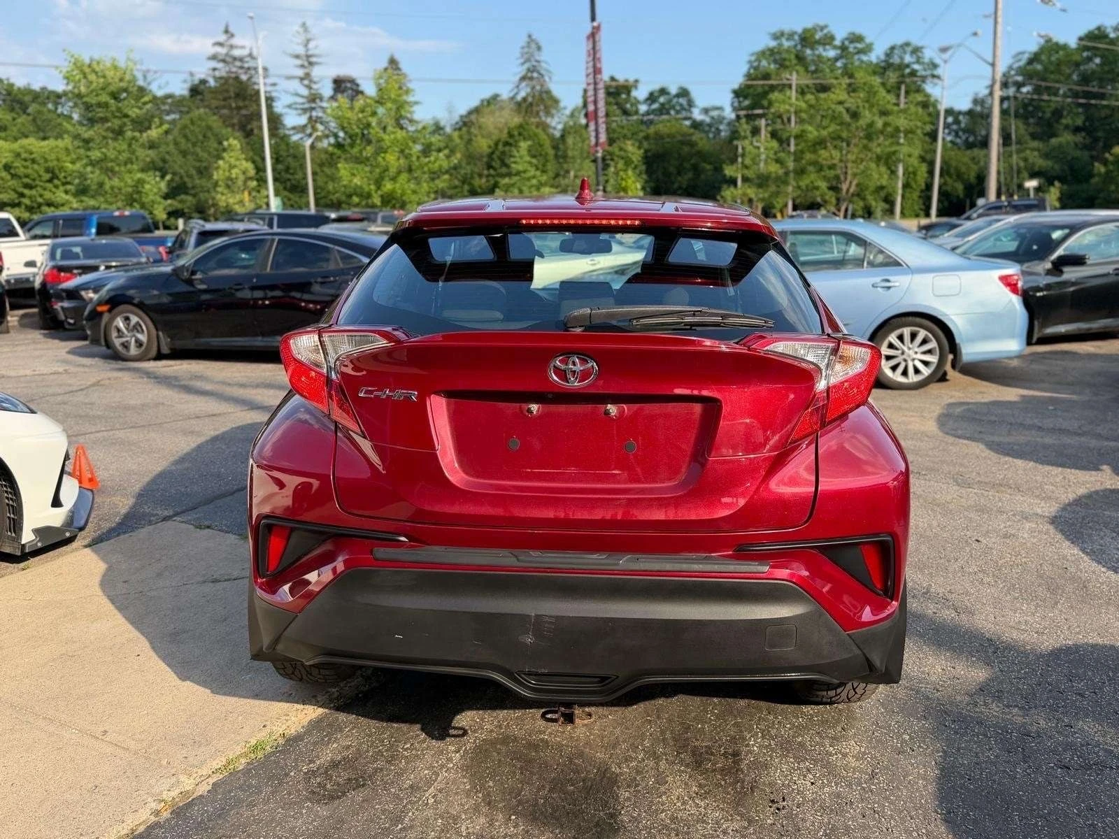 Toyota C-HR * FWD * XLE* * CARFAX * ЦЕНА ДО БГ, снимка 10 - Автомобили и джипове - 55987074