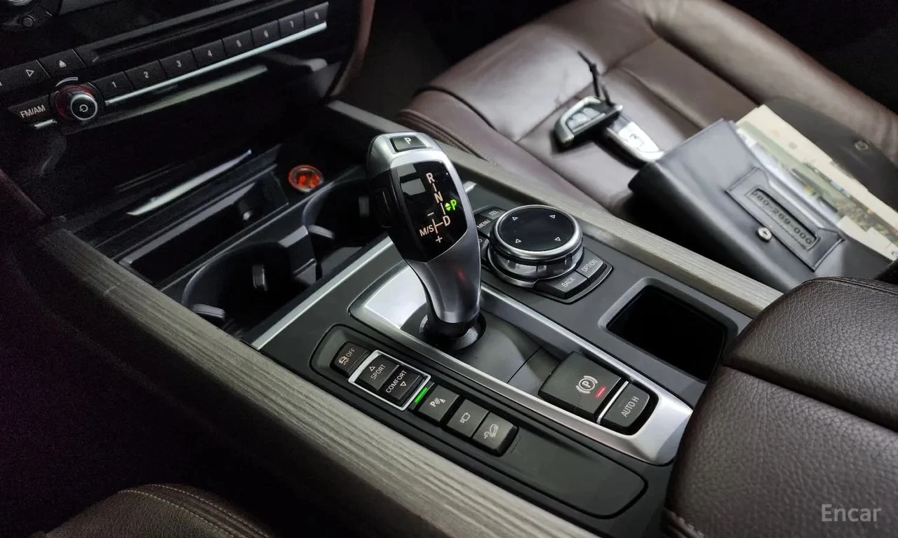 BMW X5 xDrive 30d/ПОДГРЕВ/360 КАМЕРА/ПАНОРАМА, снимка 9 - Автомобили и джипове - 56097304