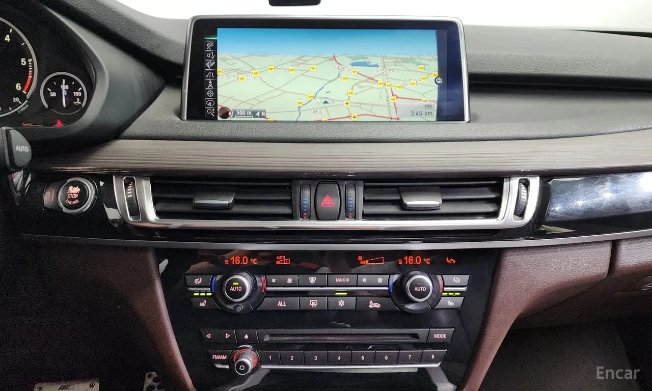 BMW X5 xDrive 30d/ПОДГРЕВ/360 КАМЕРА/ПАНОРАМА, снимка 13 - Автомобили и джипове - 56097304