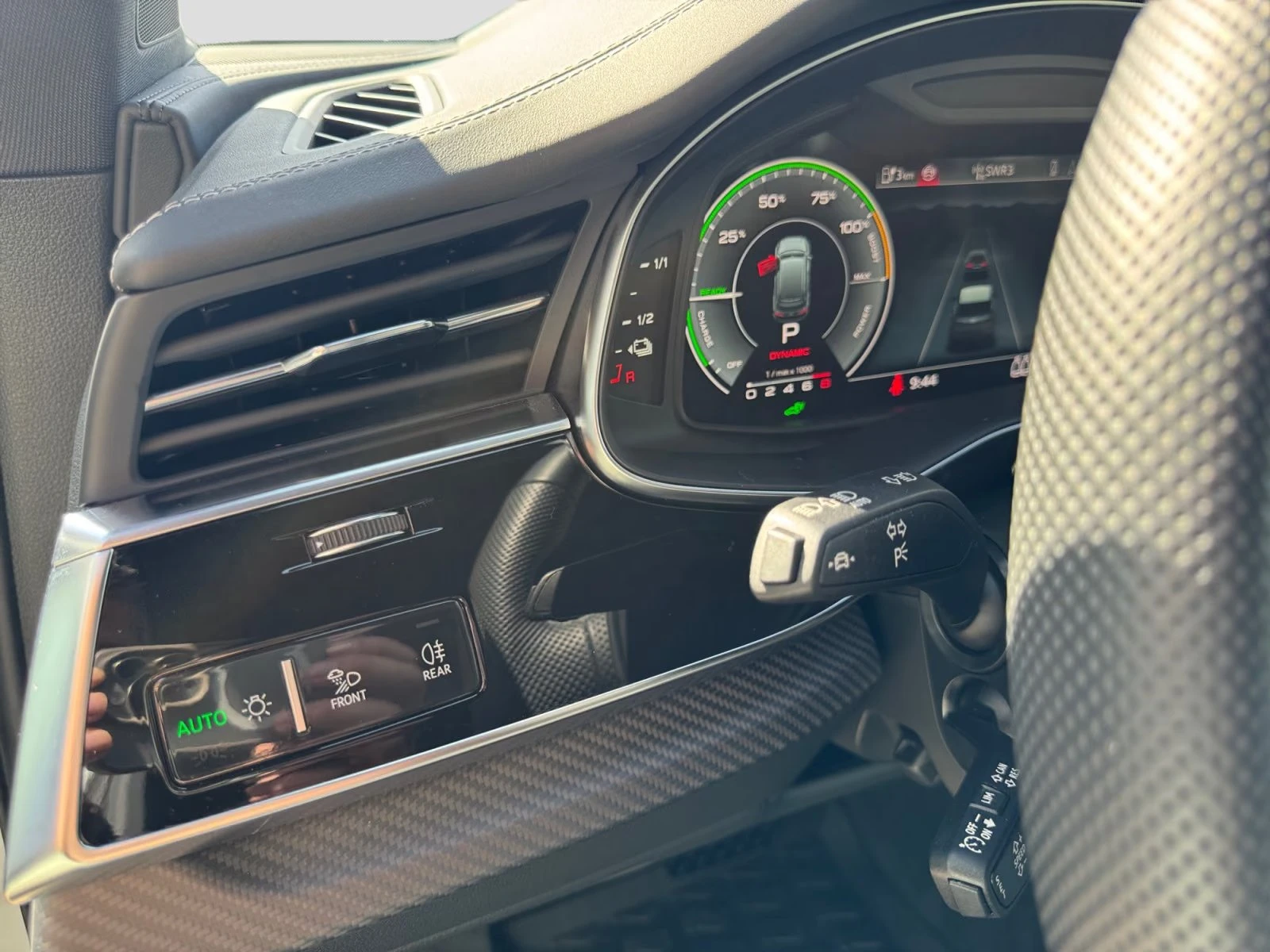 Audi Q7 60 TFSIe/ S-LINE/ BLACK OPTIC/ MATRIX/B&O/ HUD/360, снимка 7 - Автомобили и джипове - 56138268
