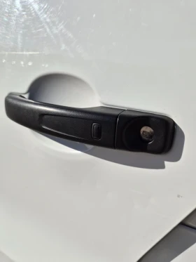 Renault Trafic НОВ ВНОС Keyless, КАМЕРА, КЛИМА , SORTIMO, снимка 9