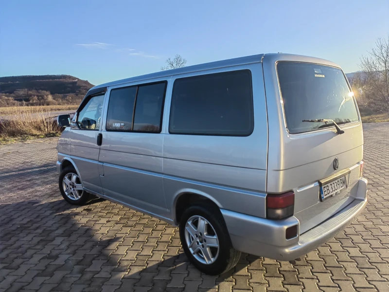 VW Caravelle, снимка 6 - Бусове и автобуси - 49556735