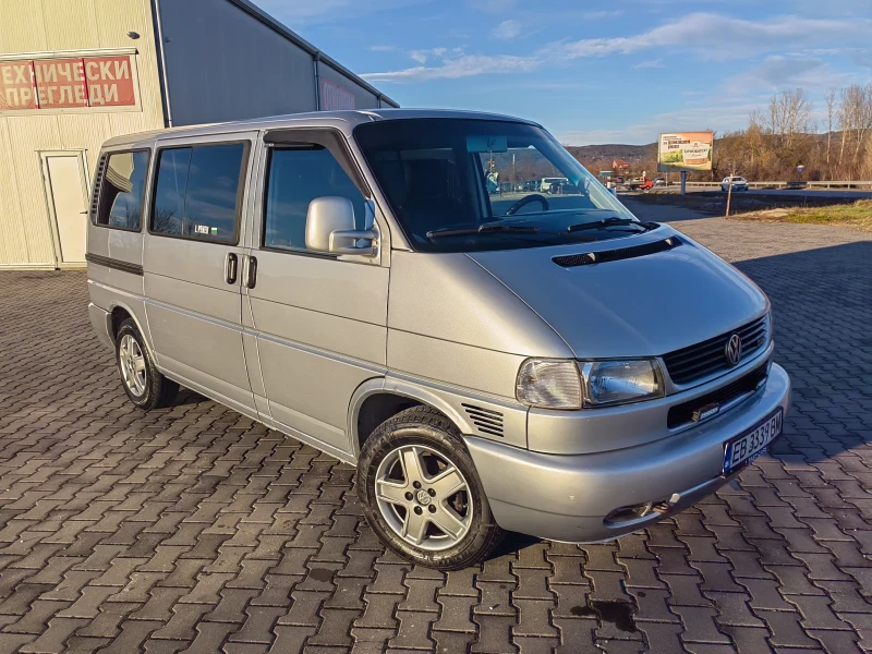 VW Caravelle, снимка 3 - Бусове и автобуси - 49556735