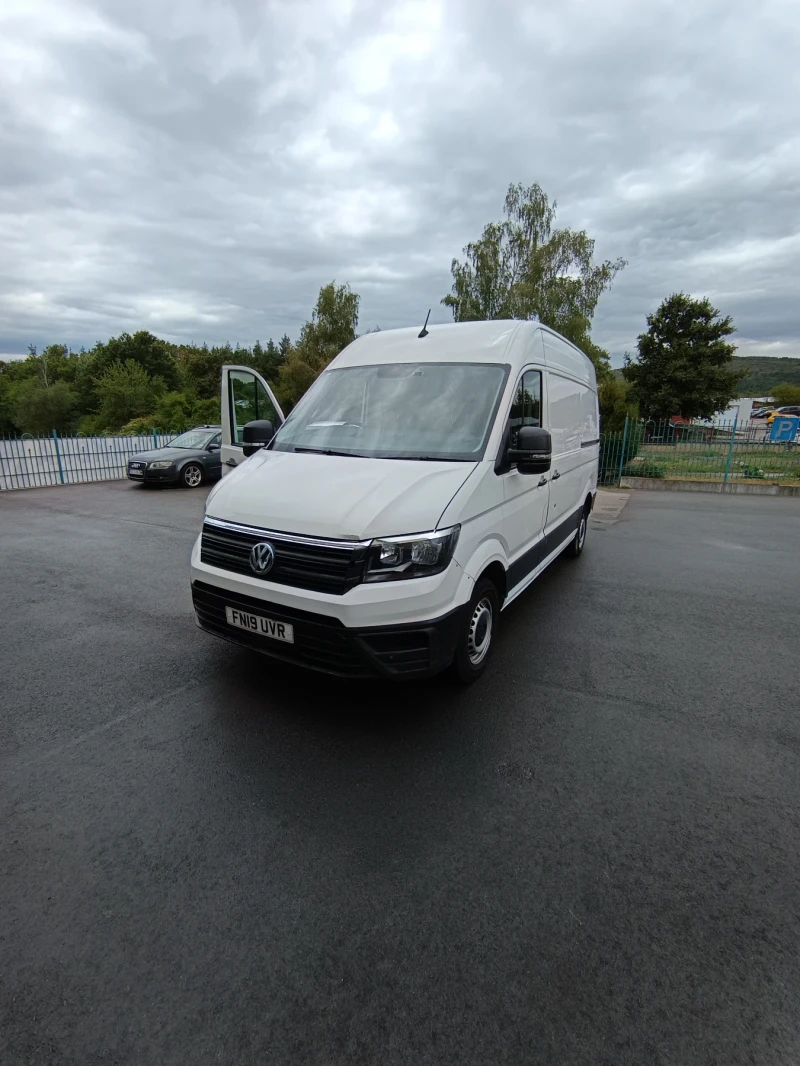 VW Crafter 2.0TDI/DISTRONIK/Euro 6 /2019, снимка 2 - Бусове и автобуси - 52706396