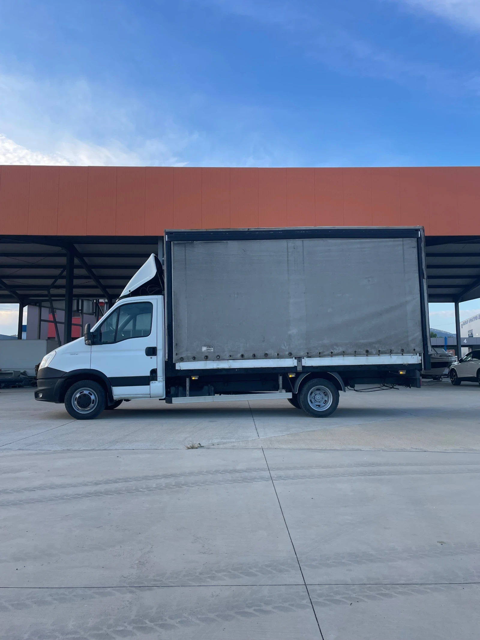 Iveco Daily 3.0 ДВ.ГУМА ЩОРИ ВЪЗГЛАВНИЦИ/АС, снимка 9 - Бусове и автобуси - 55384528