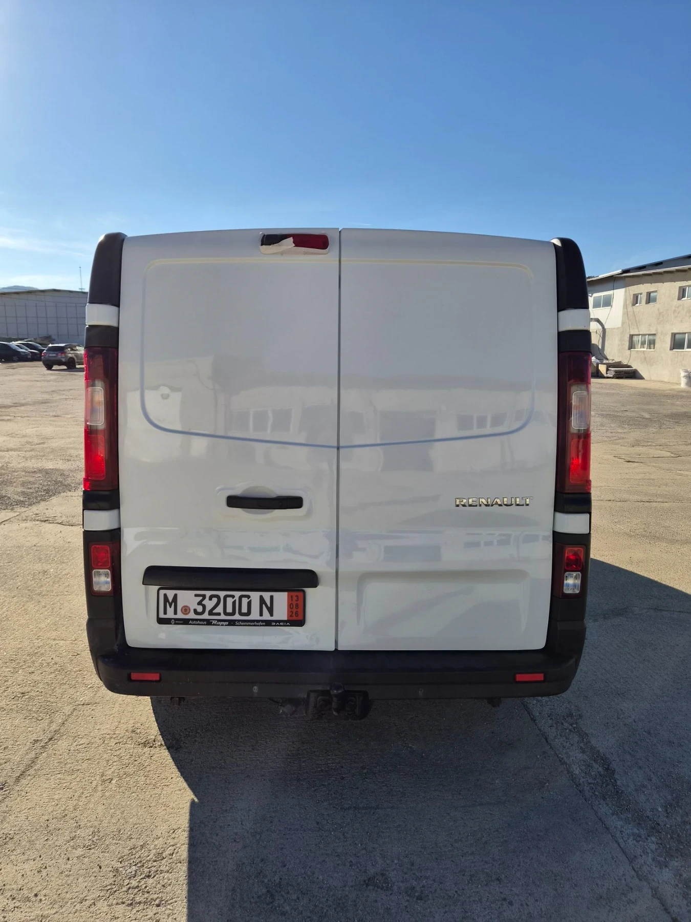 Renault Trafic НОВ ВНОС Keyless, КАМЕРА, КЛИМА , SORTIMO, снимка 4 - Бусове и автобуси - 56638155