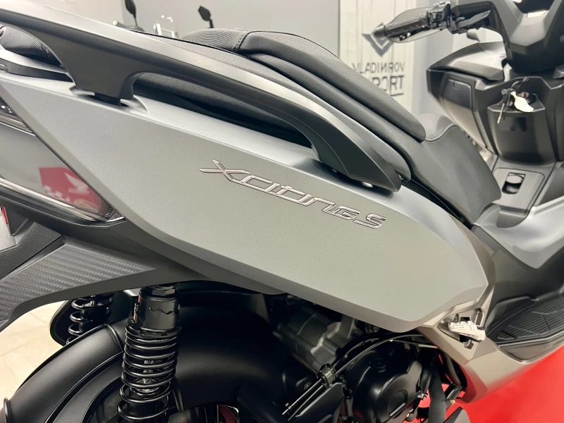 Kymco Xciting 400 S ABS TCS 2023 7000 km - 424 лв/месец, снимка 4 - Мотоциклети и мототехника - 51316293