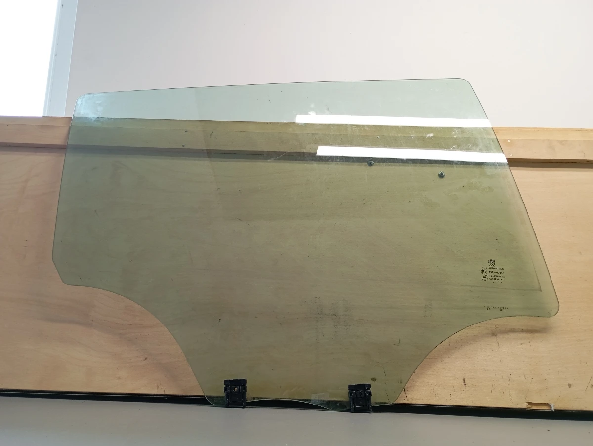 ������ ����� ����� ���� 2008 1.6��� | Mobile.bg � ����������� 1