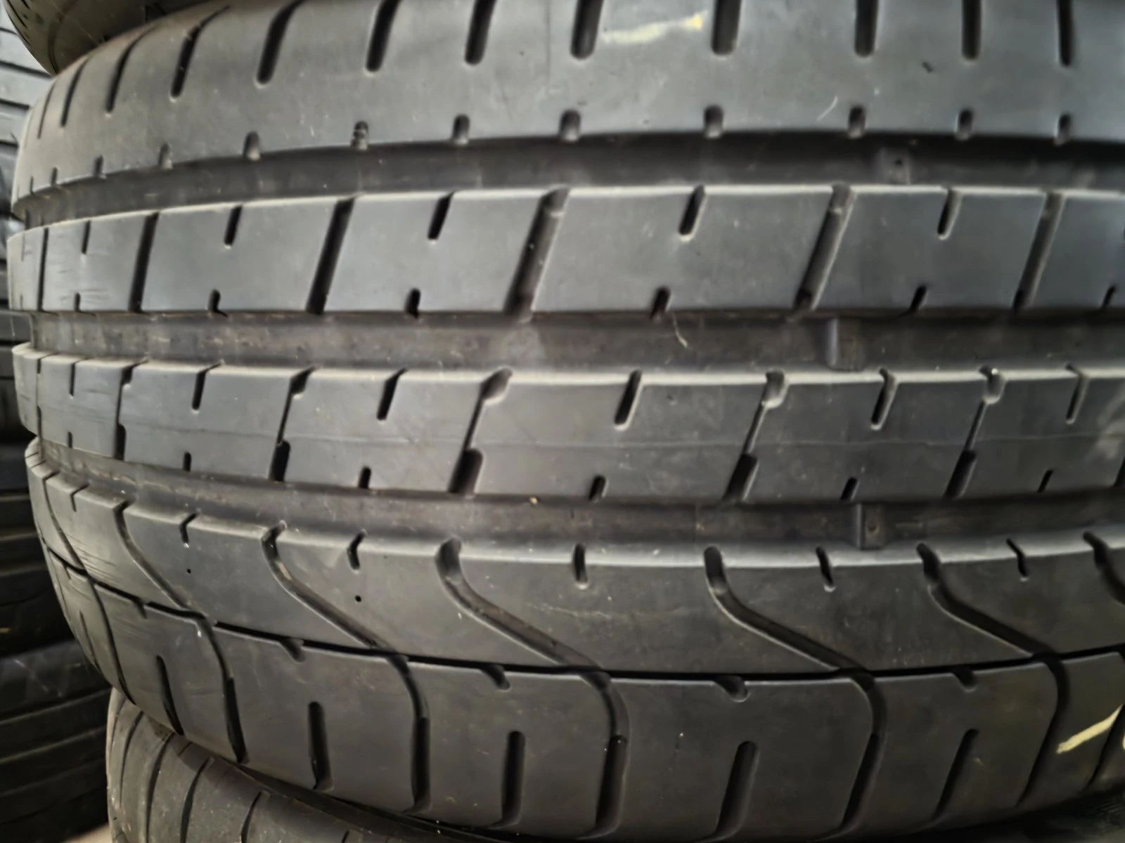 ���� 225/35R19 | Mobile.bg � ����������� 2