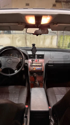 Mercedes-Benz C 250, снимка 8