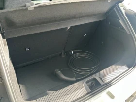 Renault 5 R-EVOLUTION* DISTRONIC* CARPLAY* LED*  - 29100 € / 56914.65 лв. - 26390461 14