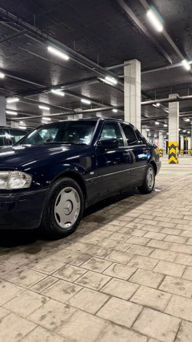 Mercedes-Benz C 250 - 2000 € / 3911.66 лв. - 37777466 6