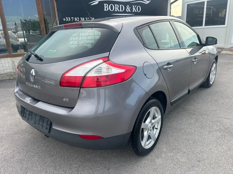 Renault Megane 1.5DCI-Automatic , снимка 6 - Автомобили и джипове - 46351517