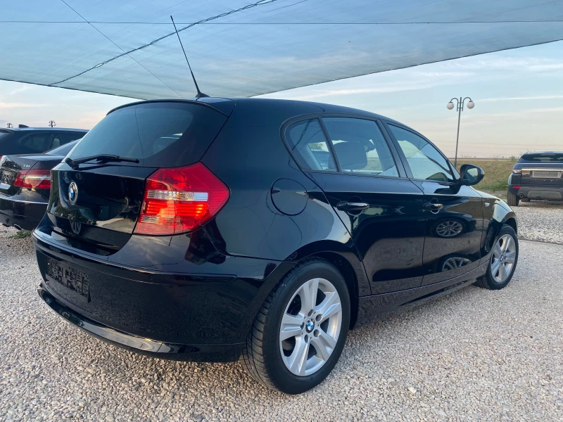 BMW 120 2.0d, 6ск, FACELIFT, ЕВРО5, XENON, НАВИ, ПОДГР, ПА, снимка 4 - Автомобили и джипове - 47358605