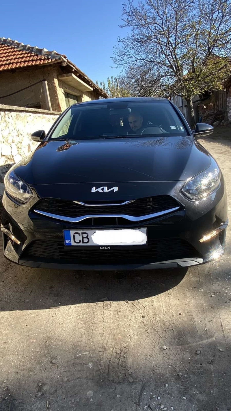 Kia Ceed 1.5 T-GDI (160), снимка 9 - Автомобили и джипове - 48002785