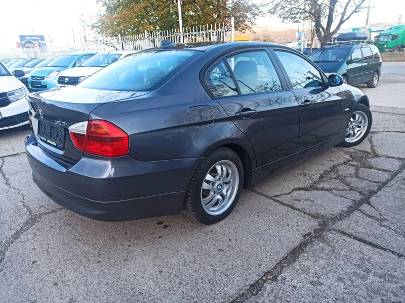 BMW 320 2.0, снимка 4 - Автомобили и джипове - 48014111