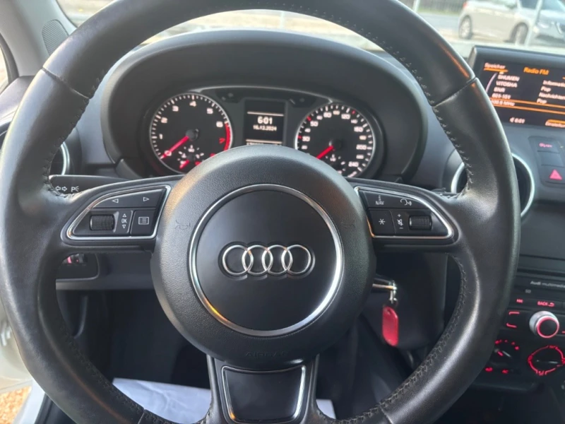 Audi A1 Sportback NAVI EURO 5, снимка 10 - Автомобили и джипове - 48638367