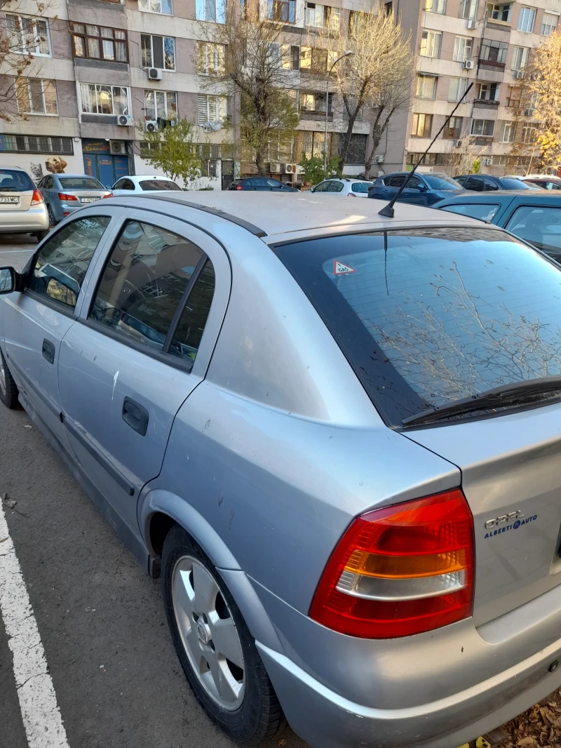 Opel Astra, снимка 2 - Автомобили и джипове - 48724459