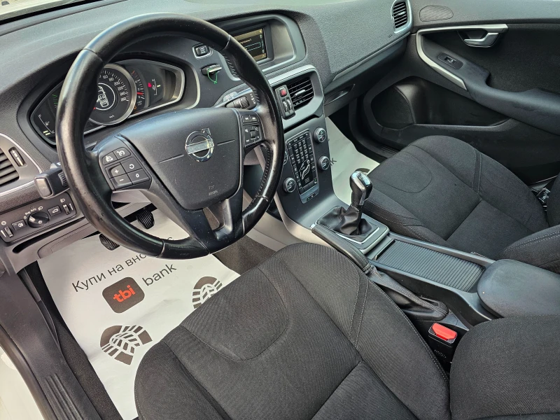 Volvo V40 1.6D-114kc, снимка 7 - Автомобили и джипове - 49207935