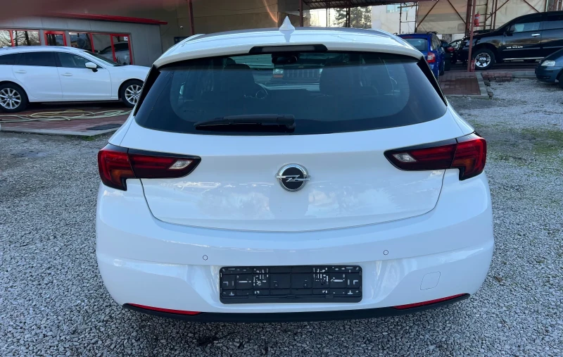 Opel Astra 1.4T* АВТОМАТИК* ШВЕЙЦАРИЯ* НАВИ* КАМЕРА* , снимка 6 - Автомобили и джипове - 52525219